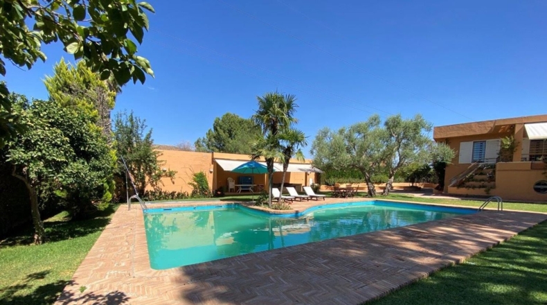 Sevilla - Alcalá de Guadaíra - 2320m2