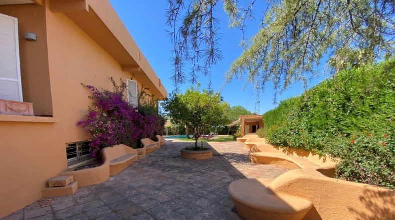 Sevilla - Alcalá de Guadaíra - 2320m2