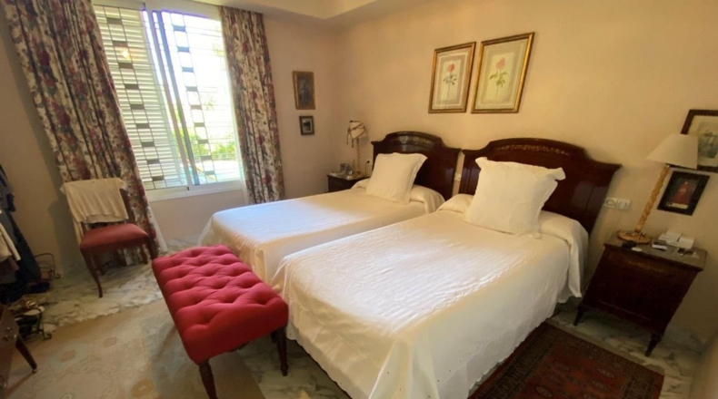 Sevilla - Alcalá de Guadaíra - 2320m2