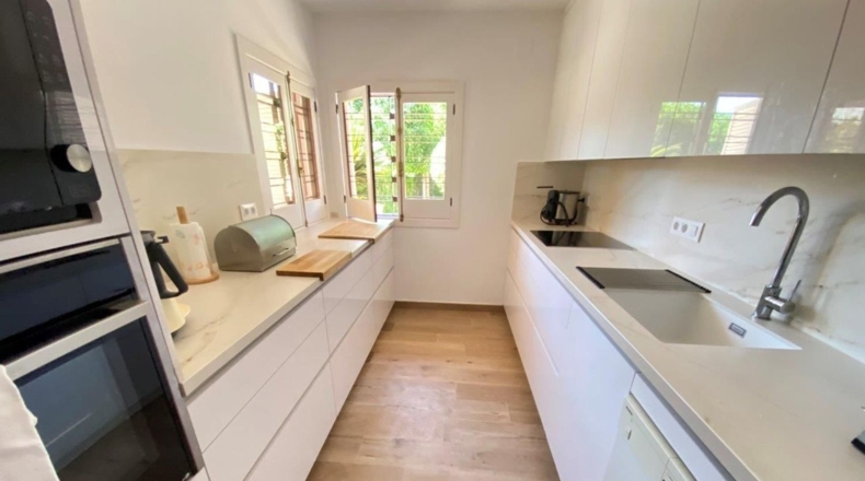 Sevilla - Alcalá de Guadaíra - 2320m2