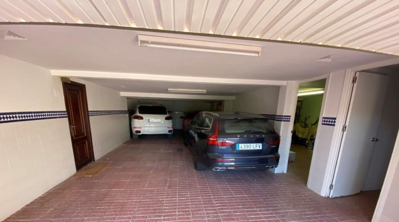 Sevilla - Alcalá de Guadaíra - 2320m2
