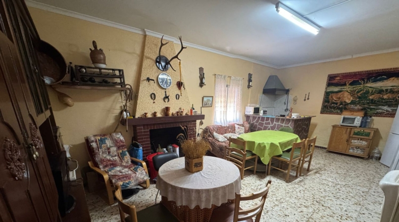 Сьюдад-Реаль - Valdepeñas - 11468m2