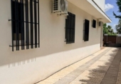 Chalet independiente con terreno en alquiler en Espartinas ref: TR411033 foto