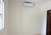 Chalet independiente con terreno en alquiler en Espartinas ref: TR411033 foto