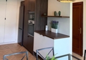 Chalet independiente con terreno en alquiler en Espartinas ref: TR411033 foto