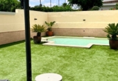 Chalet independiente con terreno en alquiler en Espartinas ref: TR411033 foto