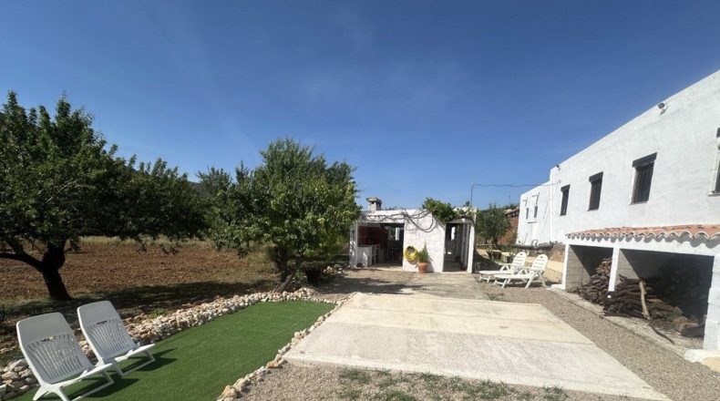 Castellón - Sierra Engarcerán - 4156m2