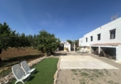 Country house with land for sale in Sierra Engarcerán ref: TR410942 photo