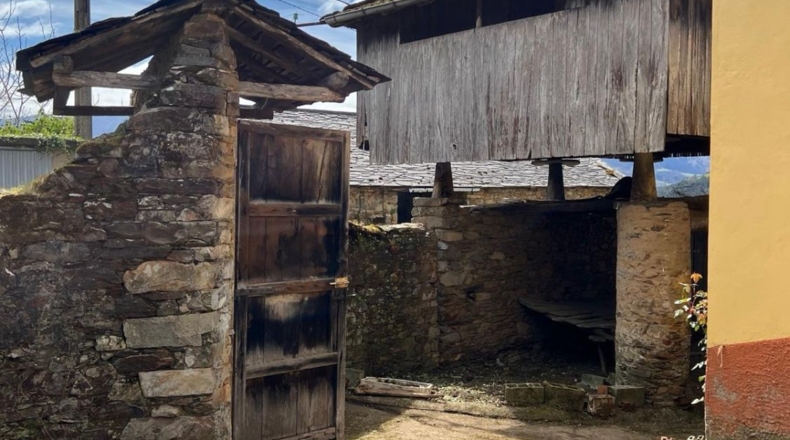 Asturias - Villayón - 571m2