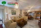 Xalet independent amb terreny en venda a Tomares ref.: TR44575 foto