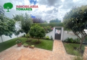 Xalet independent amb terreny en venda a Tomares ref.: TR44575 foto