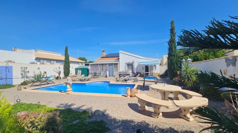 Almería - Huércal-Overa - 576m2