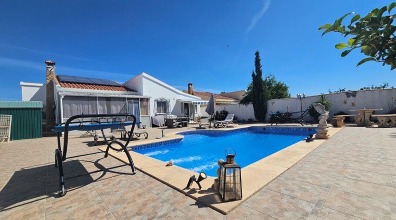Almería - Huércal-Overa - 576m2