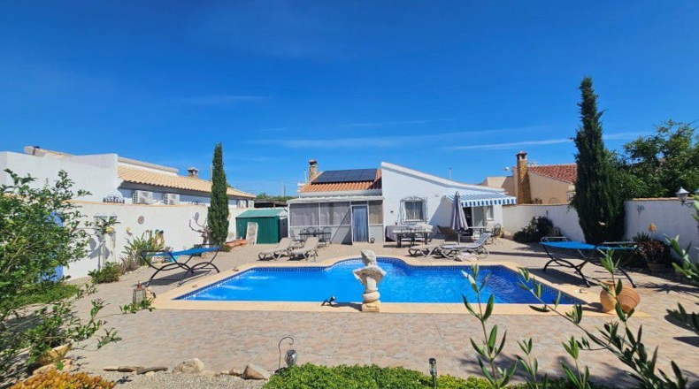 Almería - Huércal-Overa - 576m2