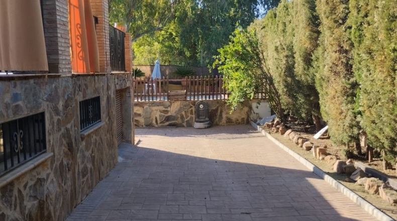 Jaén - Linares - 1146m2