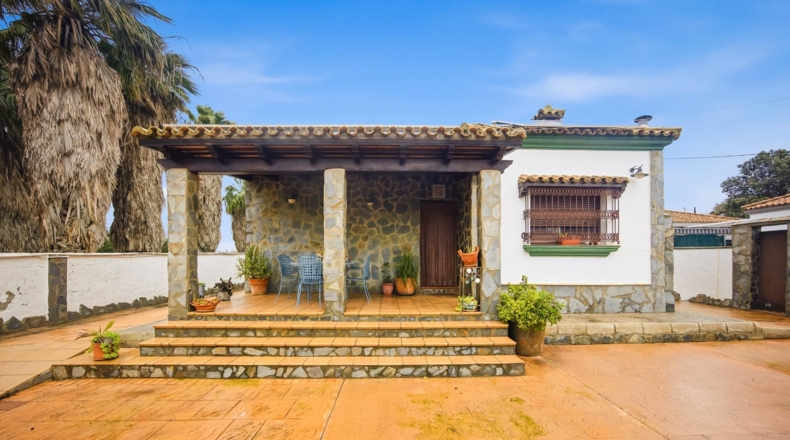 Cadiz - Chiclana de la Frontera - 2200m2
