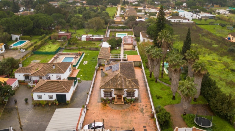 Cadiz - Chiclana de la Frontera - 2200m2