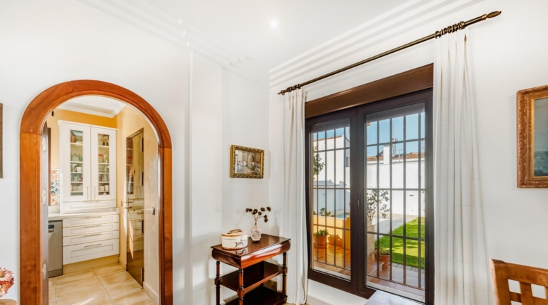 Cádiz - Чиклана-де-ла-Фронтера - 606m2