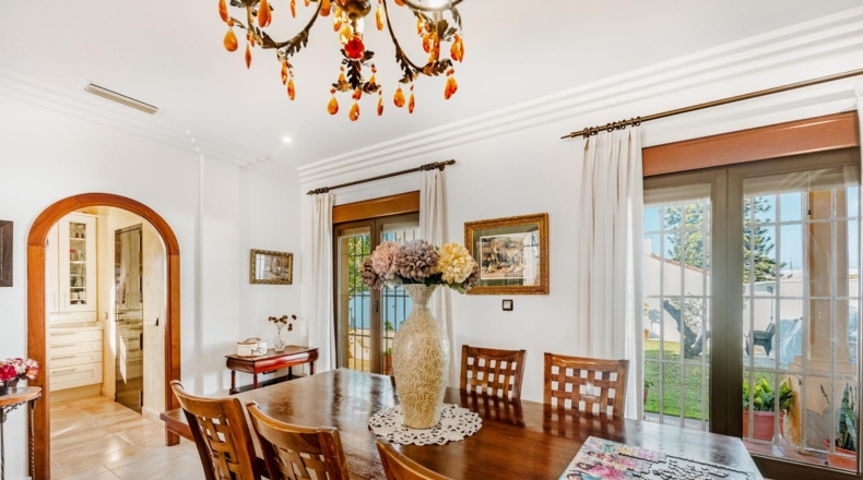 Cádiz - Чиклана-де-ла-Фронтера - 606m2