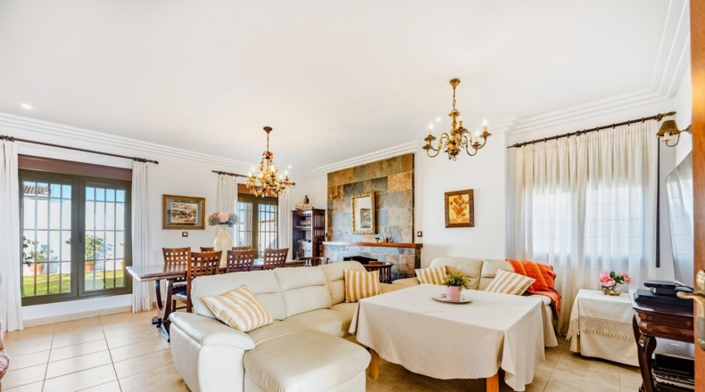 Cádiz - Чиклана-де-ла-Фронтера - 606m2