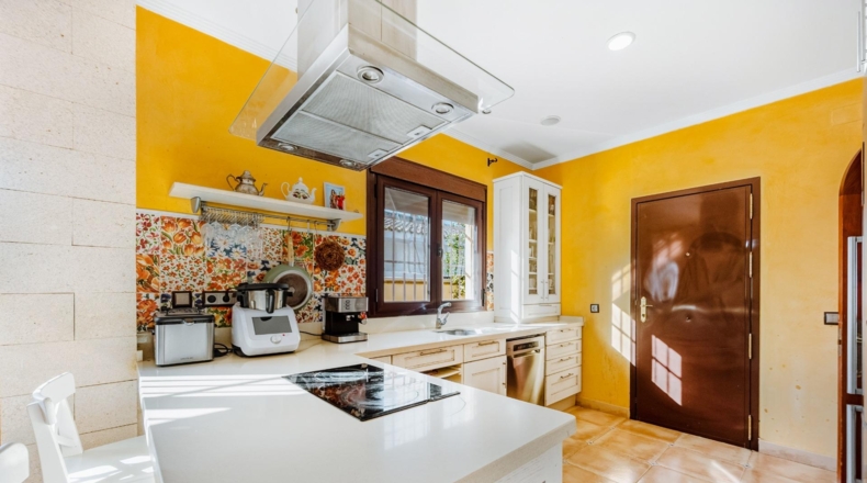 Cádiz - Чиклана-де-ла-Фронтера - 606m2