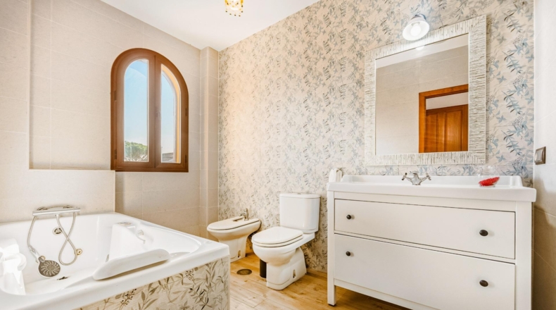 Cádiz - Чиклана-де-ла-Фронтера - 606m2