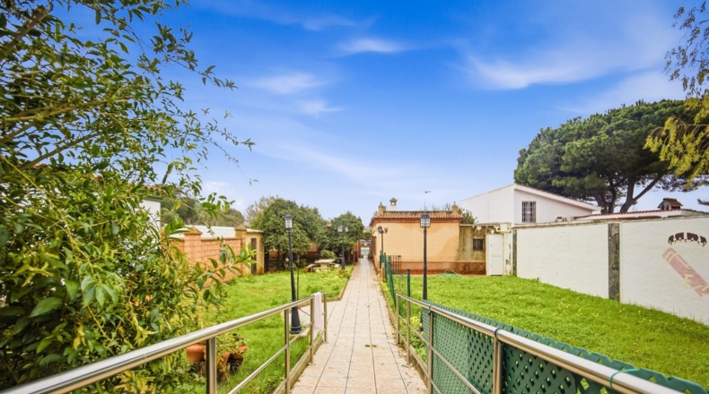 Cádiz - Chiclana de la Frontera - 2200m2