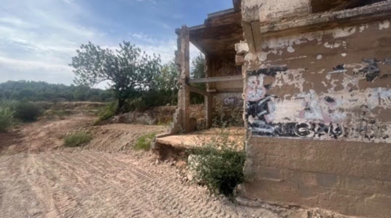 Valencia - Villamarchante - 2043m2