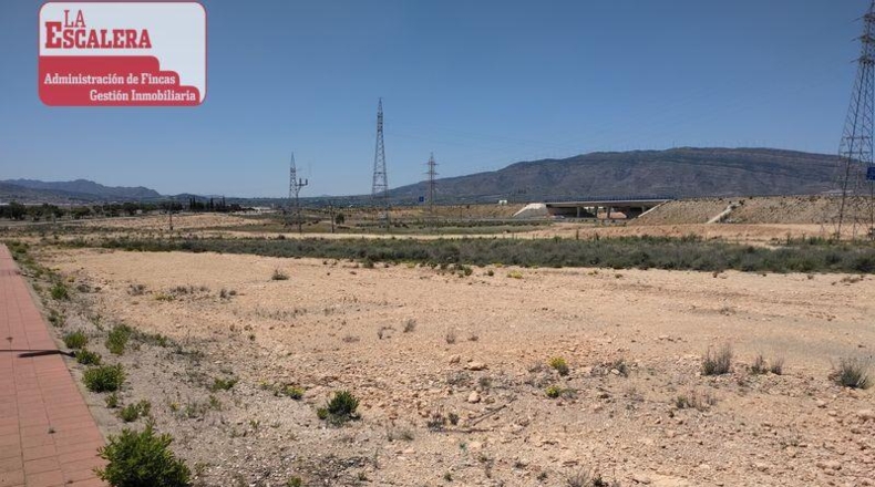 Ciudad Real - Пуэбла-де-Дон-Родриго - 50762m2