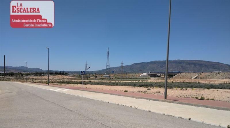 Ciudad Real - Пуэбла-де-Дон-Родриго - 50762m2
