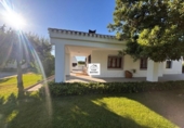 Chalet independiente con terreno en alquiler en la España, Albacete, ref: TR411684 foto