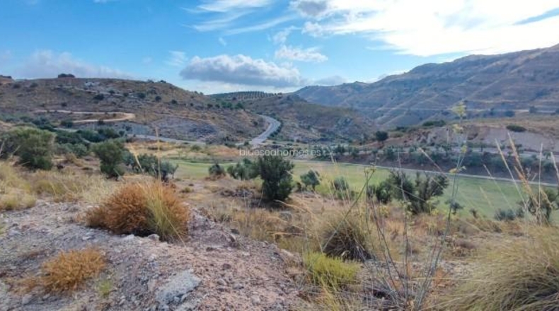 Малага - Antequera - 1433m2