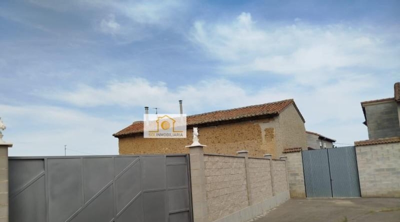 León - Benavides de Órbigo - 306m2