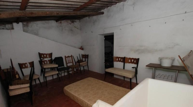 Badajoz - Лобон - 293m2
