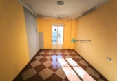 Дом с участком на продажу в городе Algodonales Фото