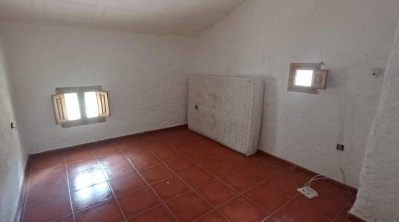 Almería - Oria - 400m2