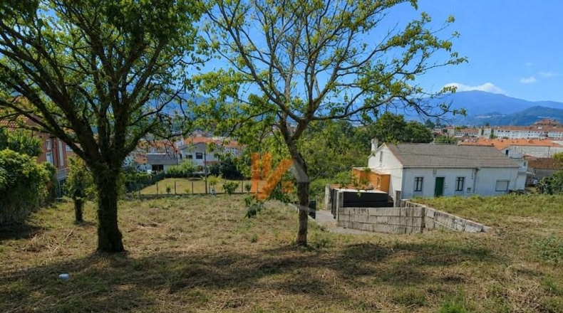 La Coruña - Noia - 1174m2