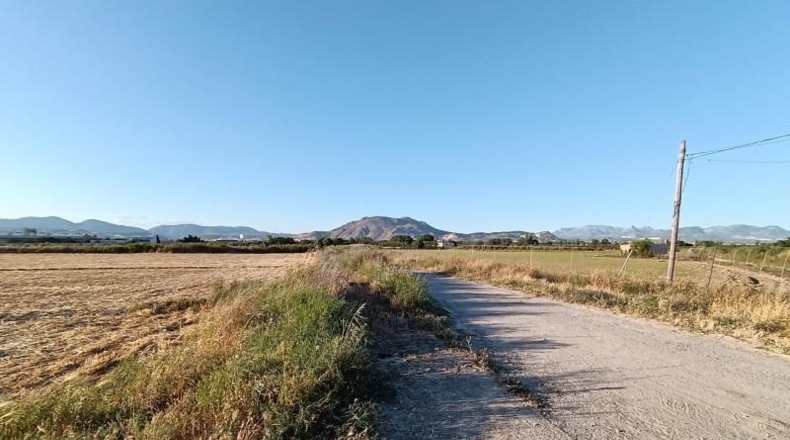 Granada - Santa Fe - 14924m2