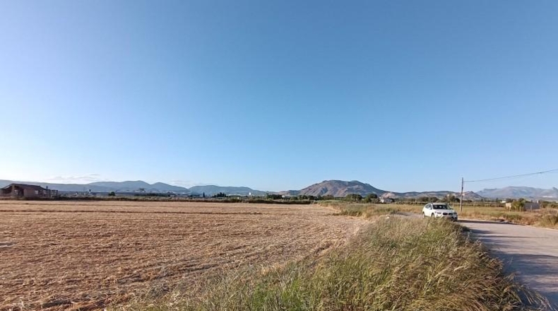 Granada - Santa Fe - 14924m2