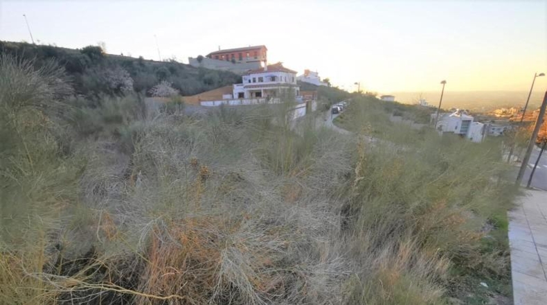Granada - La Zubia - 783m2