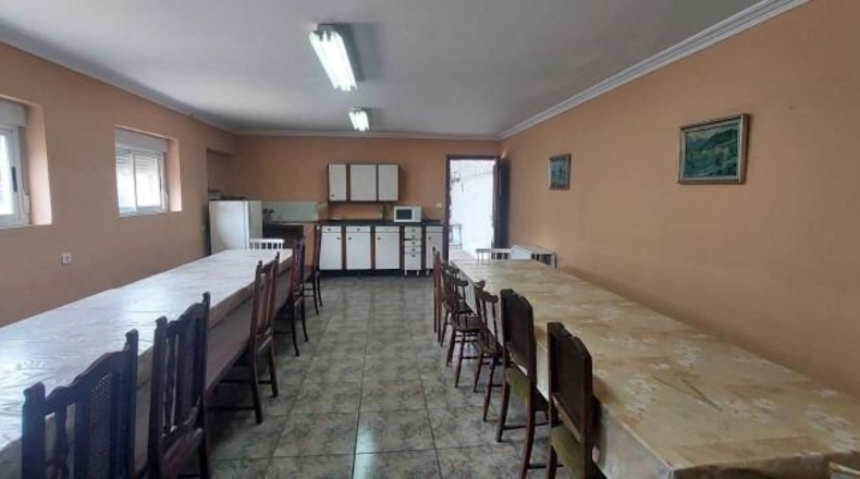 León - Carracedelo - 723m2