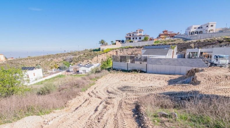 Granada - La Zubia - 1097m2