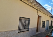 Casa de pueblo en venta en la España, Quintanar de la Orden, ref: TR411200 foto