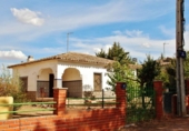 Xalet independent amb terreny en venda a la España, Villafranca de los Caballeros, ref.: TR304689 foto