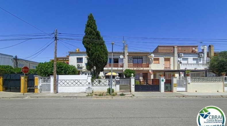 Жирона - Castelló d'Empúries - 47m2