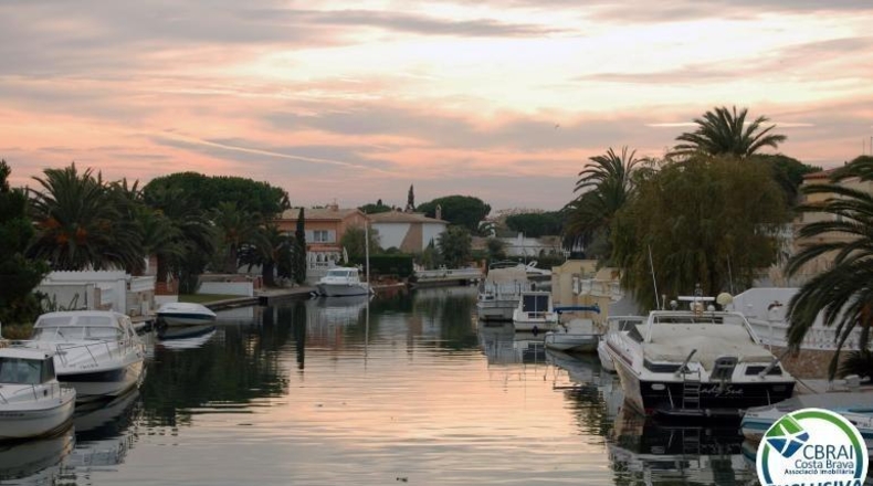 Жирона - Castelló d'Empúries - 47m2