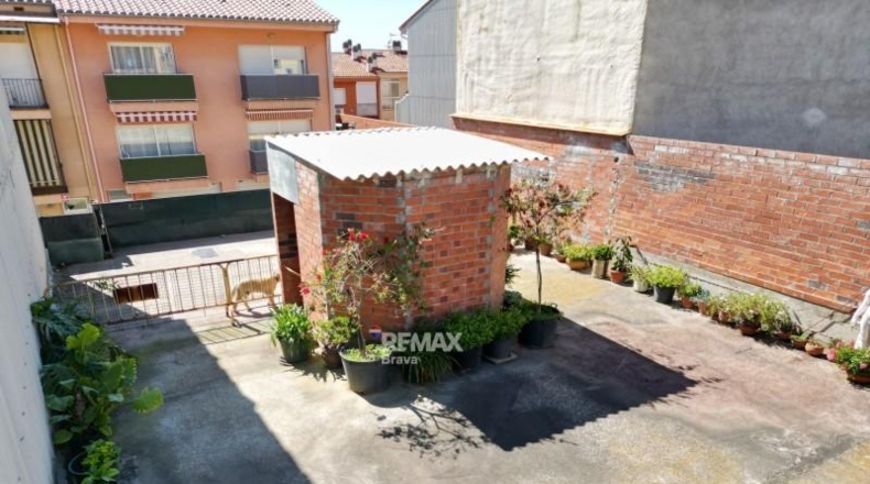 Жирона - la Bisbal d'Empordà - 120m2