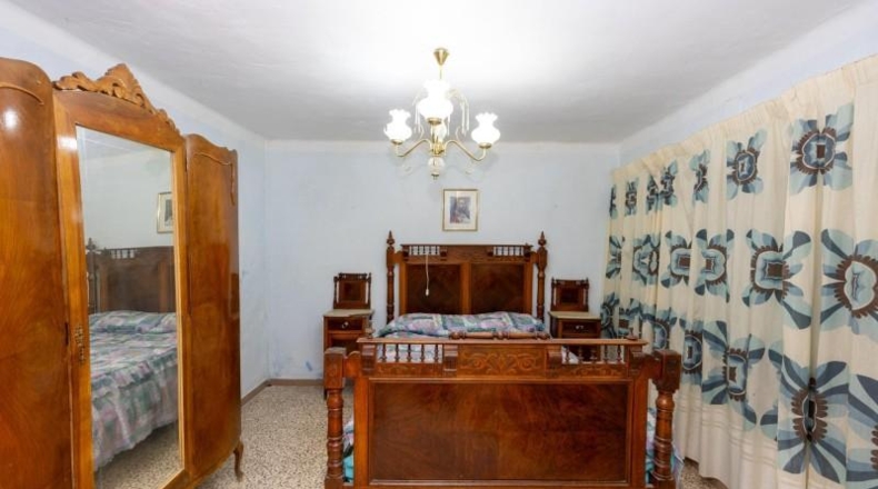 Granada - Baza - 5049m2