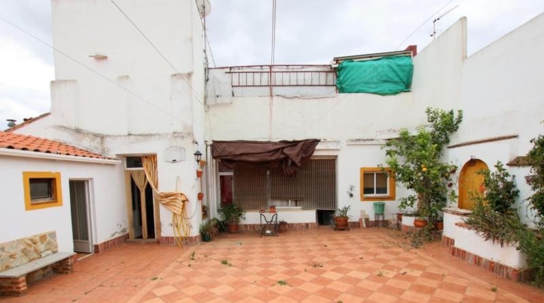 Badajoz - Montijo - 291m2