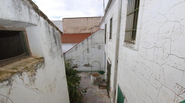 Badajoz - Пуэбла-де-ла-Касада - 601m2